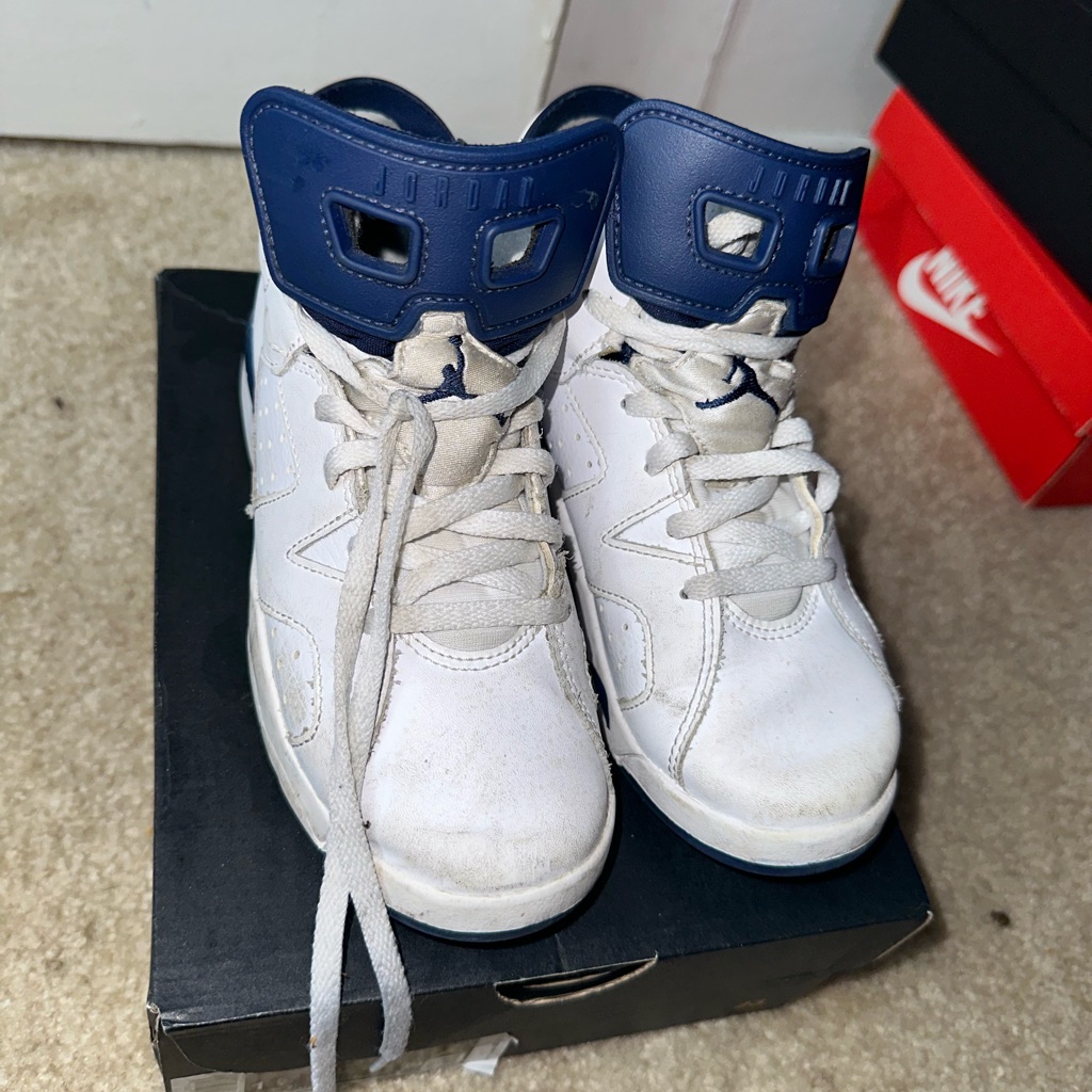 Jordan 4